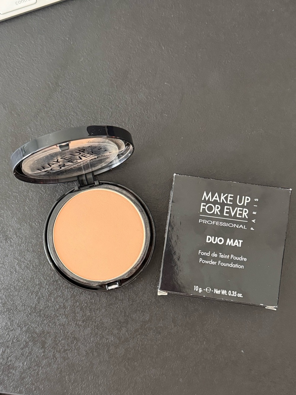MAKE UP FOR EVER Duo Mat Foundation 207 Golden Beige NEW Discontinued